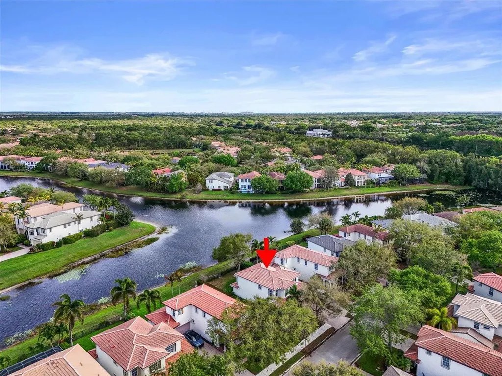 653 Castle Drive Palm Beach Gardens FL 33410