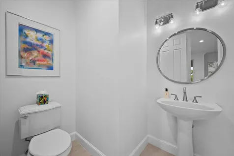 653 Castle Drive Palm Beach Gardens FL 33410