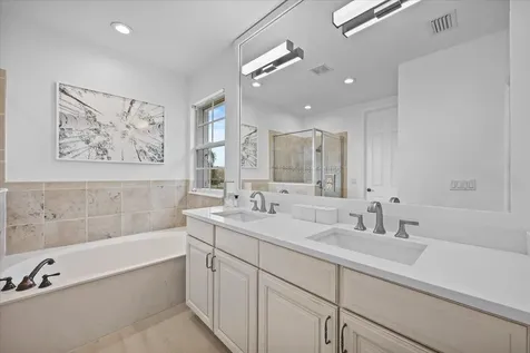 653 Castle Drive Palm Beach Gardens FL 33410
