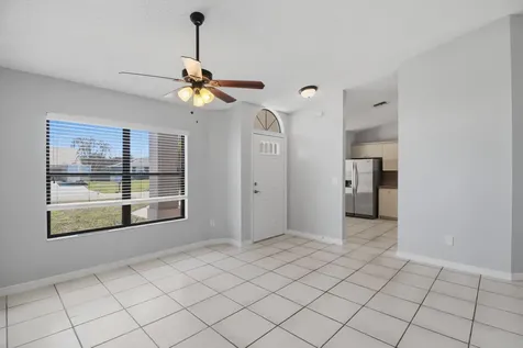 183 SW Hide Place Port St Lucie FL 34953