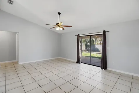 183 SW Hide Place Port St Lucie FL 34953