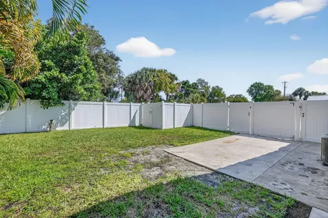 1455 Isabel Este Road E Boca Raton FL 33486
