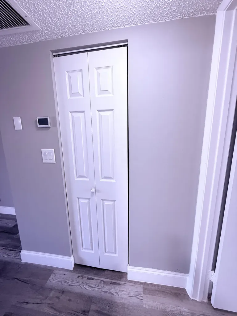 700 Village Green Court Palm Springs FL 33461