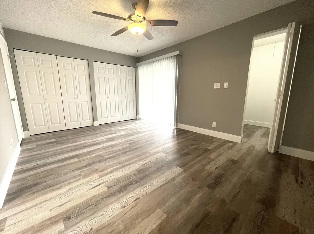 700 Village Green Court Palm Springs FL 33461