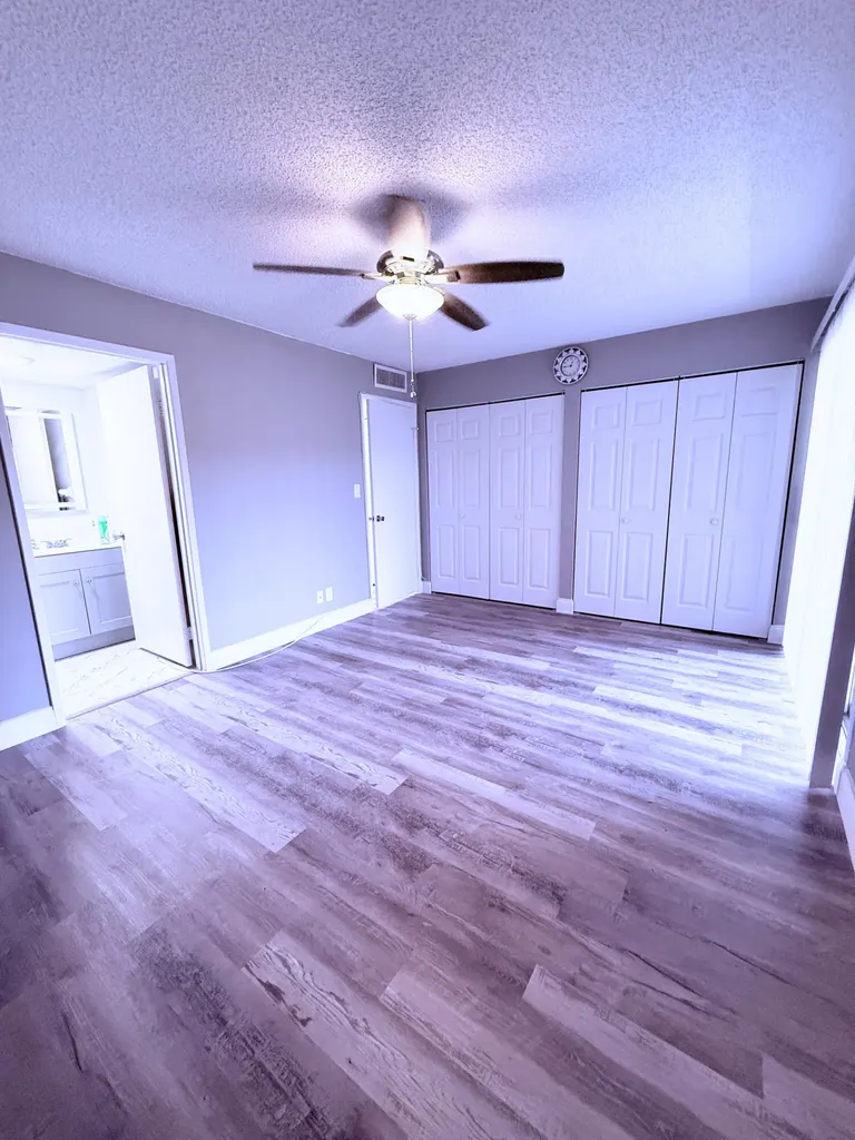 700 Village Green Court Palm Springs FL 33461