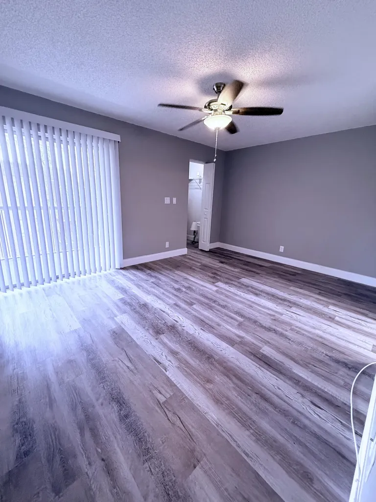 700 Village Green Court Palm Springs FL 33461