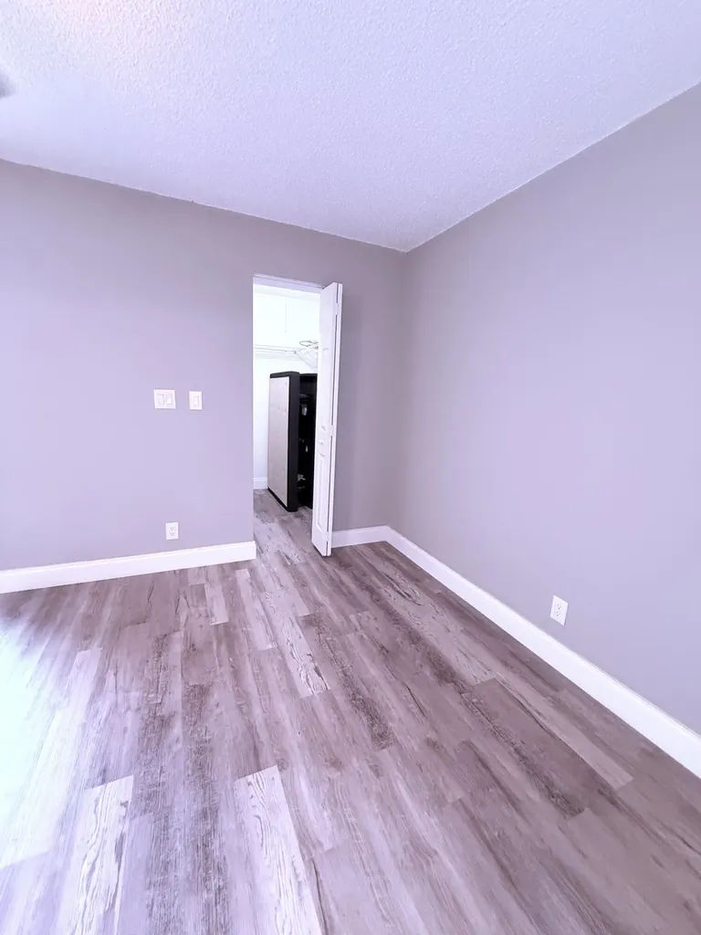 700 Village Green Court Palm Springs FL 33461