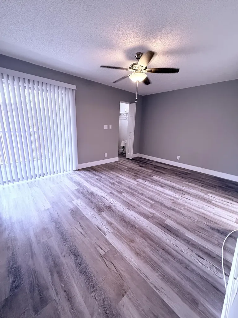 700 Village Green Court Palm Springs FL 33461