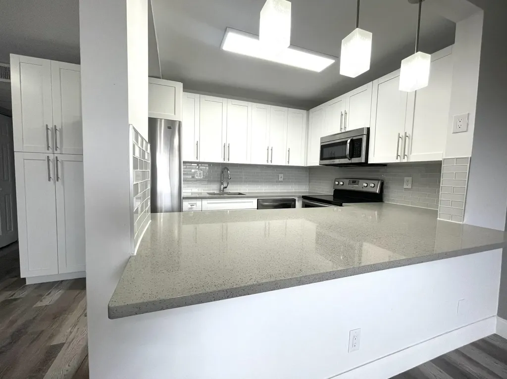 700 Village Green Court Palm Springs FL 33461
