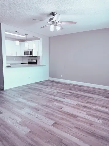 700 Village Green Court Palm Springs FL 33461