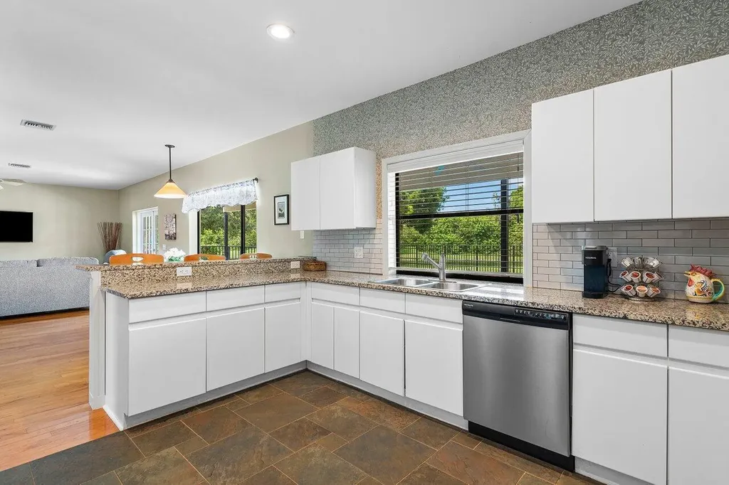 11842 Island Lakes Lane Boca Raton FL 33498