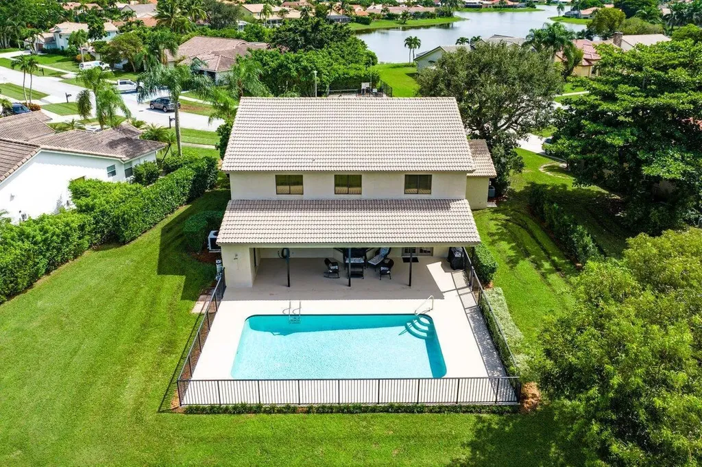 11842 Island Lakes Lane Boca Raton FL 33498