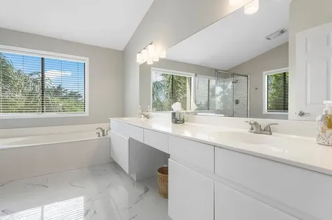 11842 Island Lakes Lane Boca Raton FL 33498