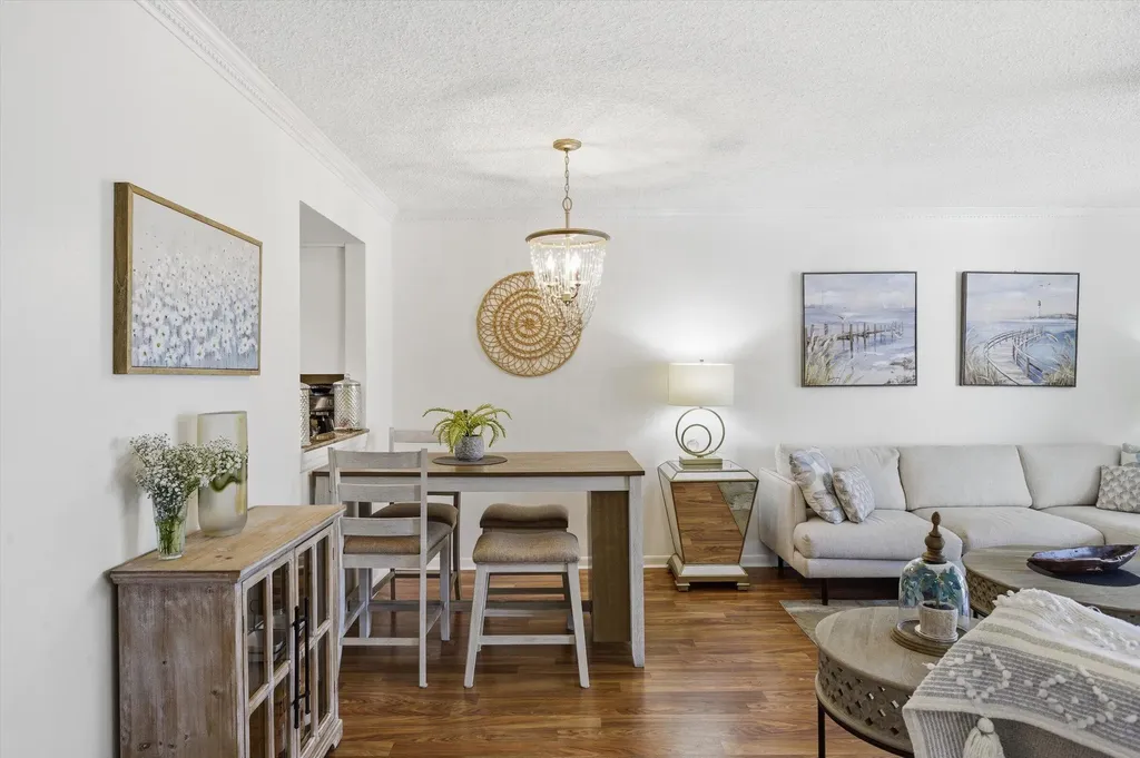 5370 Las Verdes Circle Delray Beach FL 33484