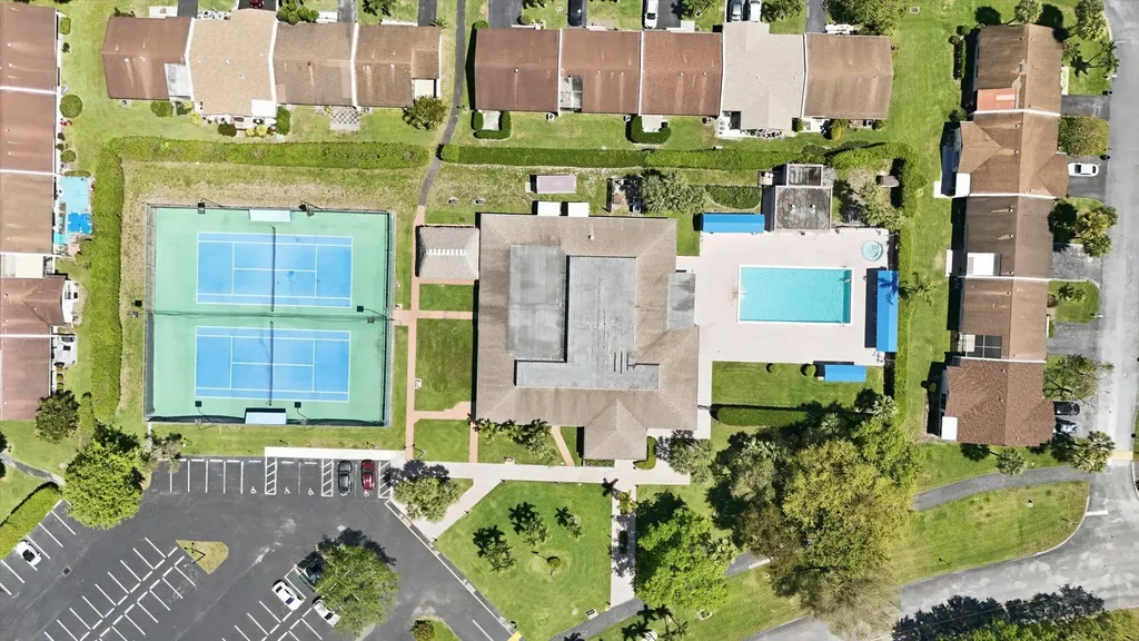 5370 Las Verdes Circle Delray Beach FL 33484