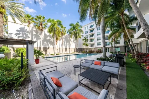 2401 NE 65th Street Fort Lauderdale FL 33308