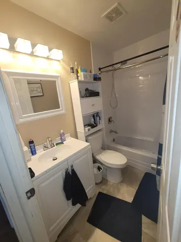 8448 NW 196th Terrace Hialeah FL 33015