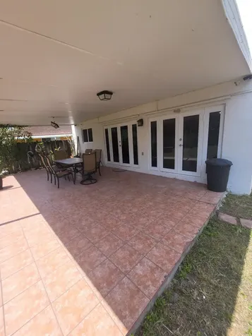 8448 NW 196th Terrace Hialeah FL 33015