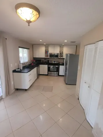 8448 NW 196th Terrace Hialeah FL 33015