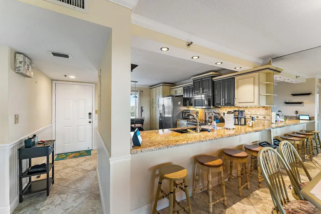 275 Palm Avenue Jupiter FL 33477