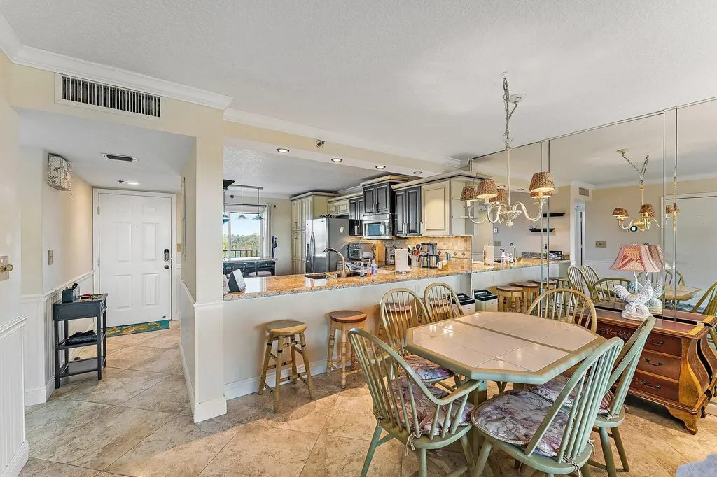 275 Palm Avenue Jupiter FL 33477
