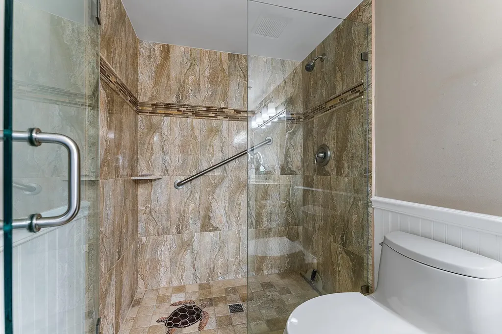 275 Palm Avenue Jupiter FL 33477