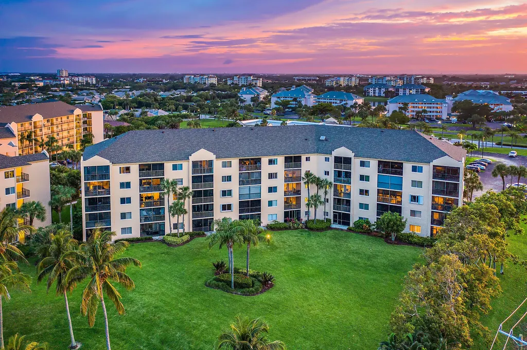 275 Palm Avenue Jupiter FL 33477