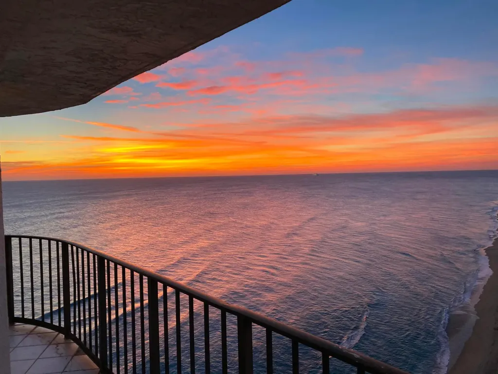 5420 N Ocean Drive Riviera Beach FL 33404