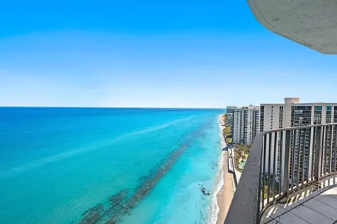 5420 N Ocean Drive Riviera Beach FL 33404