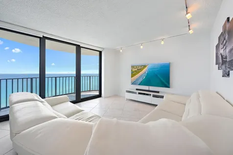 5420 N Ocean Drive Riviera Beach FL 33404