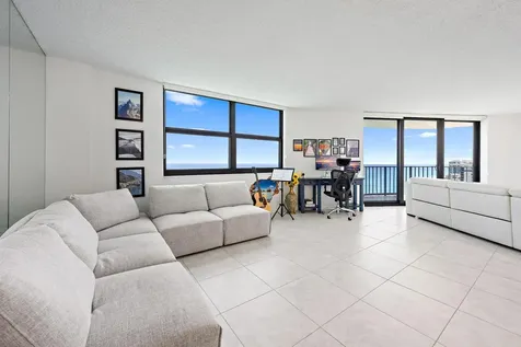 5420 N Ocean Drive Riviera Beach FL 33404