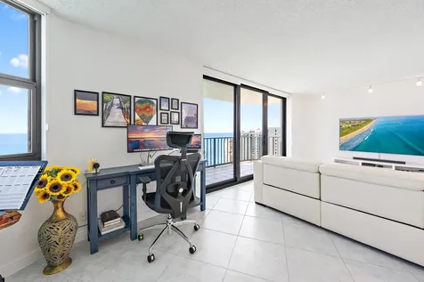5420 N Ocean Drive Riviera Beach FL 33404