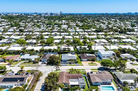1110 SW 9th Avenue Boca Raton FL 33486