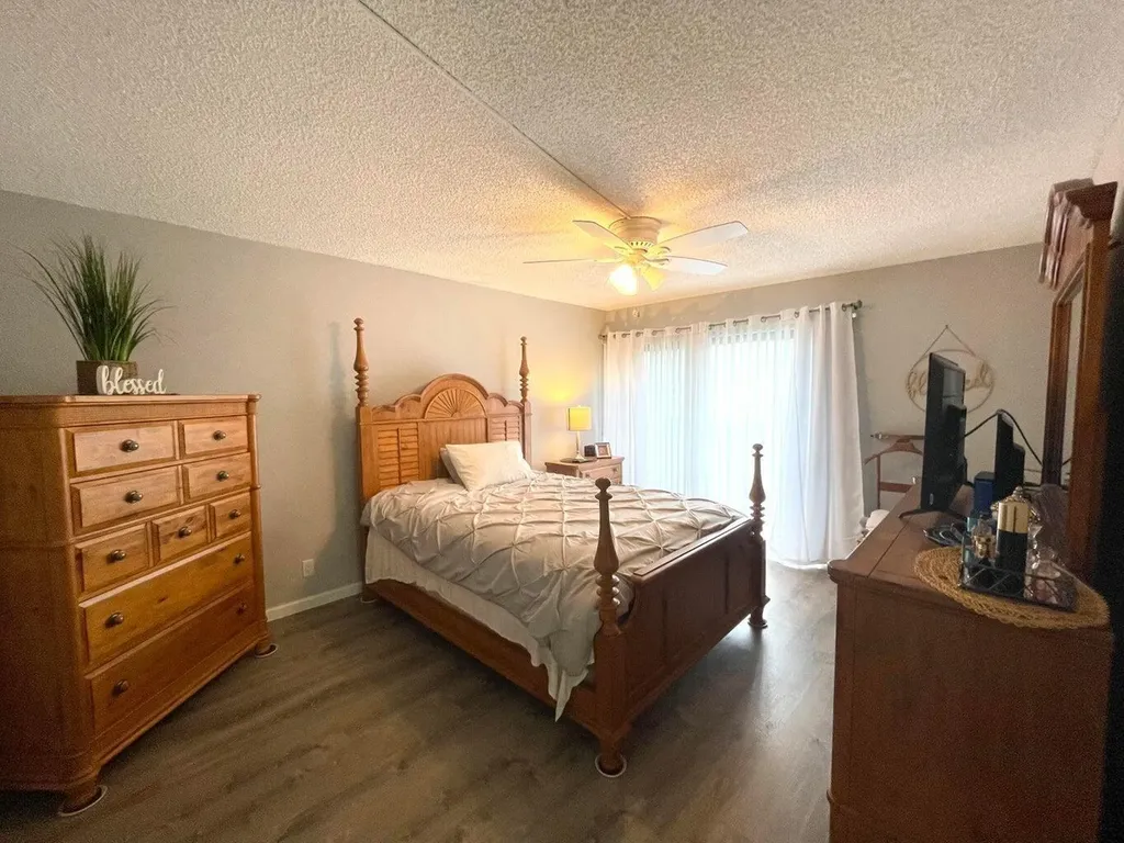 1714 Consulate Place West Palm Beach FL 33401