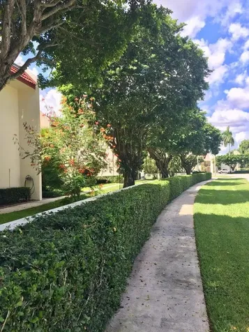 1714 Consulate Place West Palm Beach FL 33401