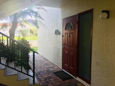 1714 Consulate Place West Palm Beach FL 33401