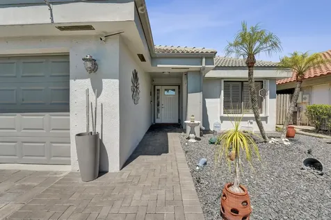 9355 NW 18th Drive Plantation FL 33322