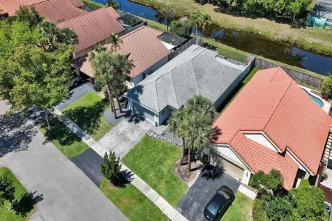 9355 NW 18th Drive Plantation FL 33322