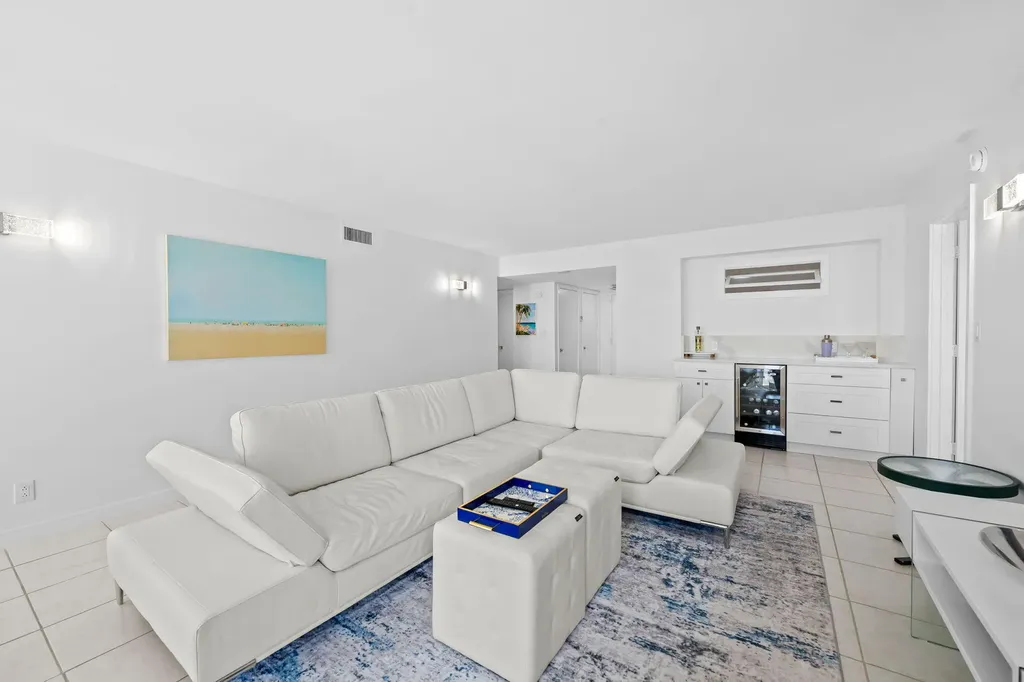1010 S Ocean Boulevard Pompano Beach FL 33062