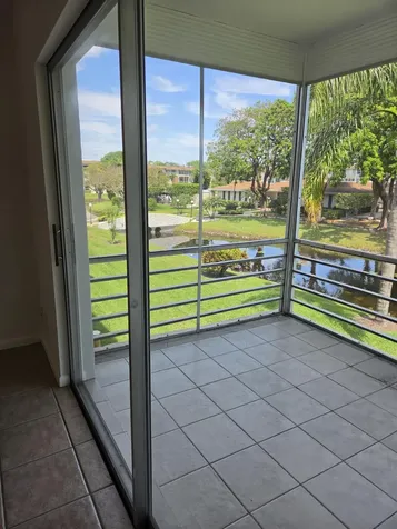 3400 NW 48th Avenue Lauderdale Lakes FL 33319