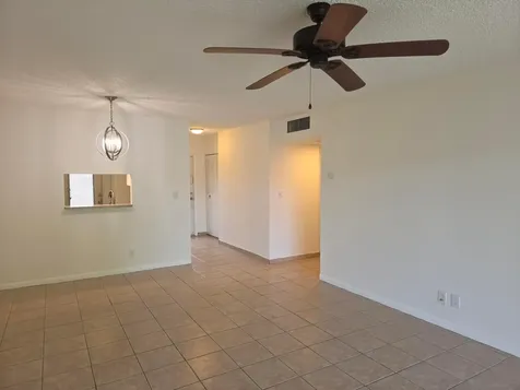 3400 NW 48th Avenue Lauderdale Lakes FL 33319