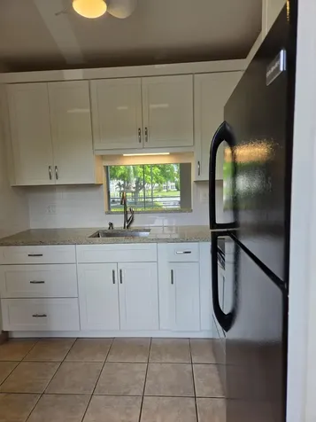 3400 NW 48th Avenue Lauderdale Lakes FL 33319