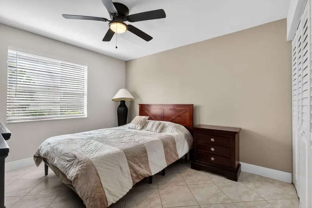 492 Piedmont Delray Beach FL 33484