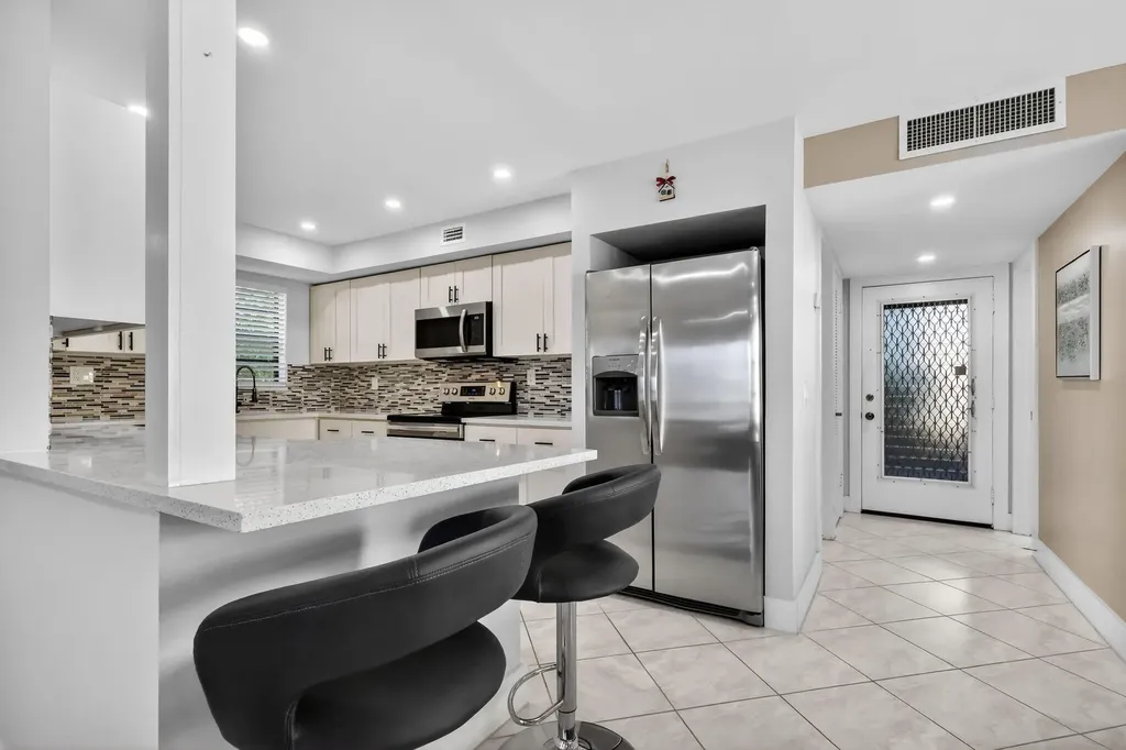492 Piedmont Delray Beach FL 33484