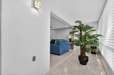 492 Piedmont Delray Beach FL 33484