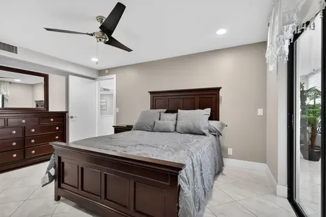 492 Piedmont Delray Beach FL 33484