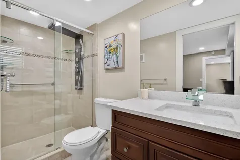 492 Piedmont Delray Beach FL 33484