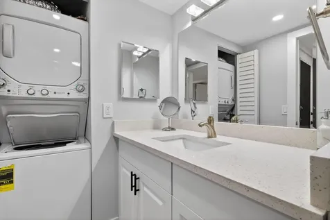 492 Piedmont Delray Beach FL 33484
