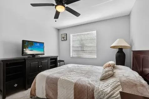 492 Piedmont Delray Beach FL 33484