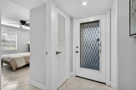 492 Piedmont Delray Beach FL 33484